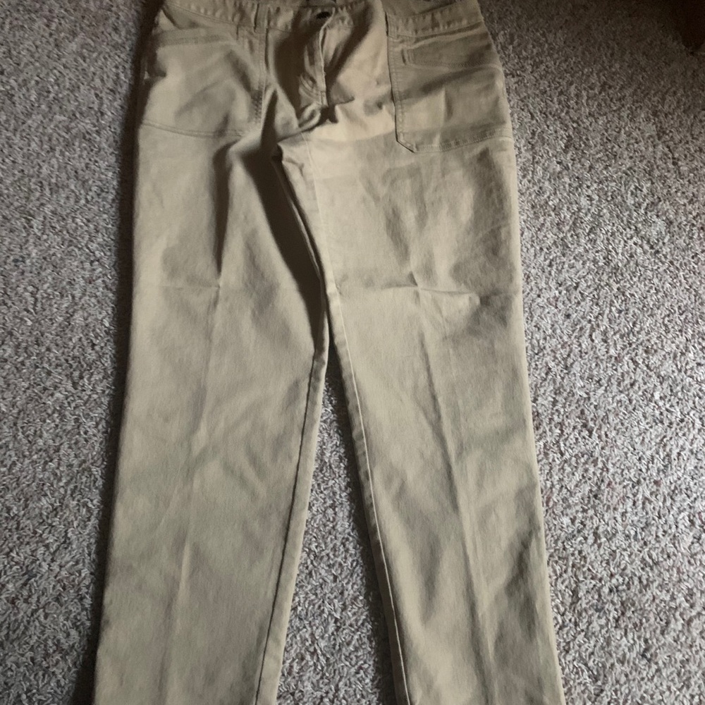 NWOT Van Huesen Khaki Pants